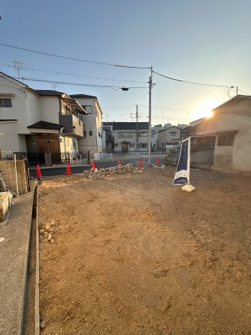 FreeLife下坂部Ⅵ　5号地の前面道路含む現地写真