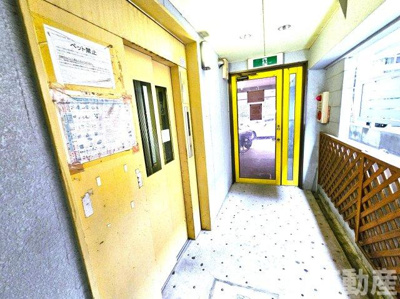 【エントランス】 | ベイシス東山手 | 清潔なエントランスです