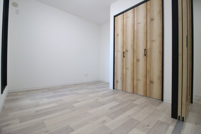 【寝室】 | Mew Style Apartments