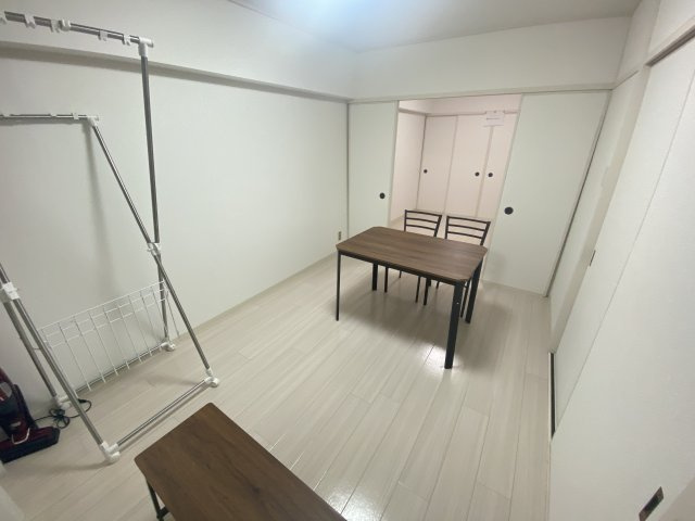西明石ファミリーハイムの洋室