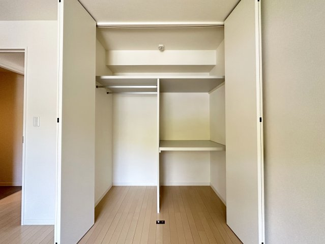 シャーメゾン初月Ⅱ A棟の収納
