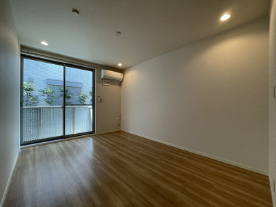 【洋室】 | グリーンネスト綱島西【SHM】 | 南西向き洋室8.7帖のお部屋です！