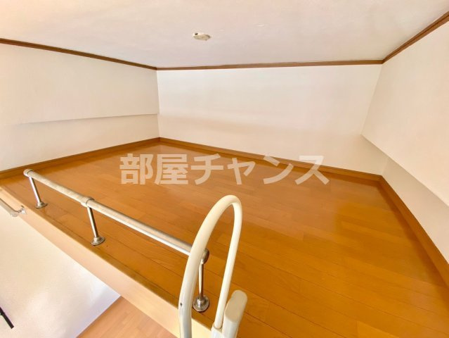 ワイズ東別院の寝室