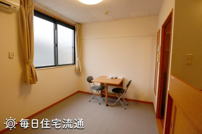 【寝室】 | 府中東