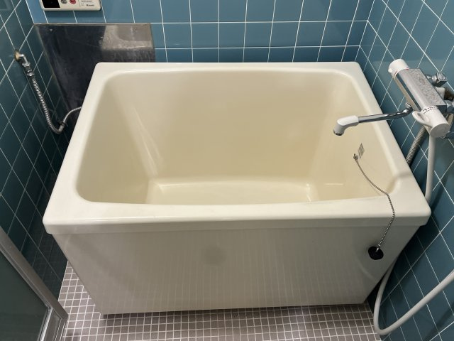 クロバーハイツの浴室