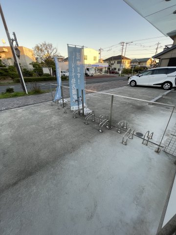 藤沢辻堂2丁目ビルの駐車場