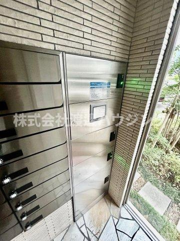 ハーヴェスト江坂のその他共用部分|宅配BOX付き