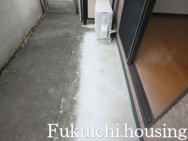 サンテラス弐番館のバルコニー