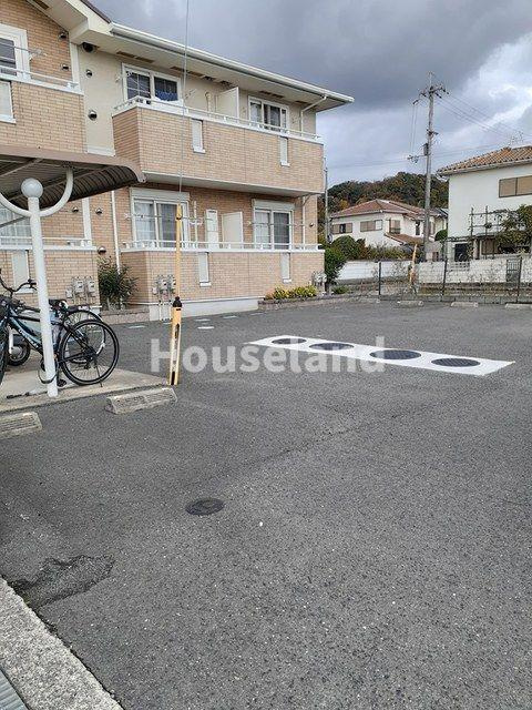 トゥーランドットの駐車場