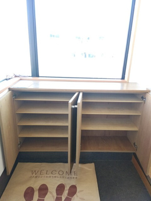 シューズボックス