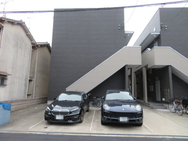 大阪市住吉区杉本１丁目の一棟マンションの外観