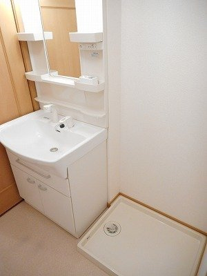 【洗面所】 | グランツ | ゆったりとスペースのある洗面所
