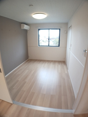 【洋室】 | ウッドスプリング山根