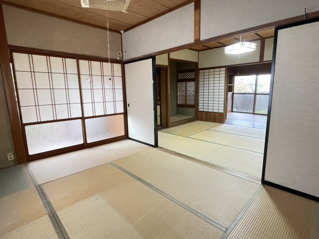 西伯郡南部町天萬中古戸建の和室