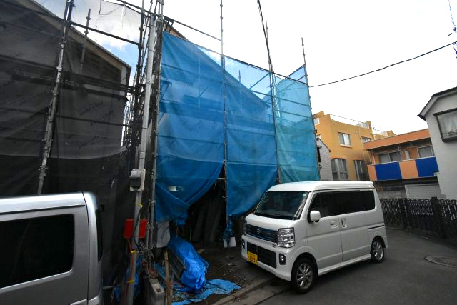桜1丁目・新築戸建の前面道路含む現地写真
