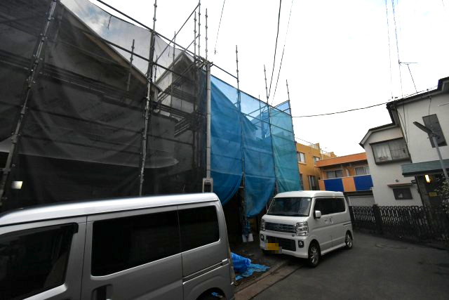 桜1丁目・新築戸建の前面道路含む現地写真