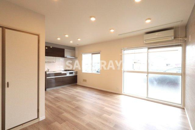 エコーハイツC棟の居間・リビング|2025年撮影。現況と異なる場合がございます。