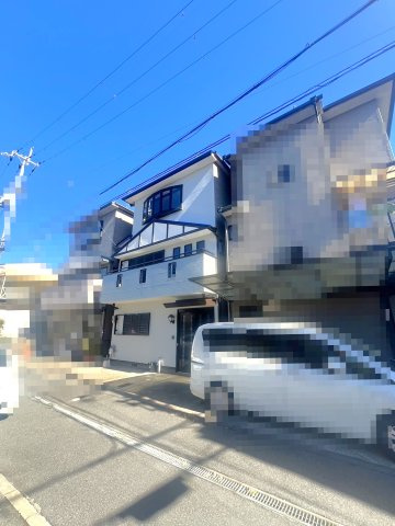 リフォーム済みの美宅◆御陵駅徒歩１１分の４ＬＤＫ◆周辺施設充実の立地◆山科区御陵血洗町の前面道路含む現地写真|前道含む現地