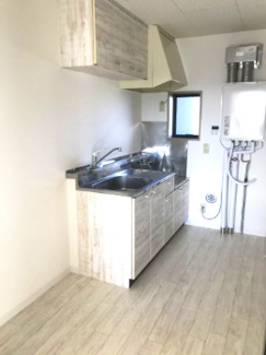 【キッチン】 | メゾンリトルウッズA