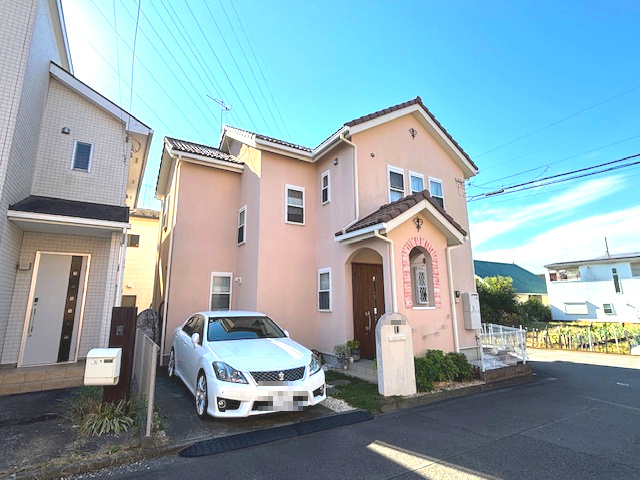 秦野市東田原　中古戸建の外観|建物外観を気になさる方へ、見た目の良い物件です