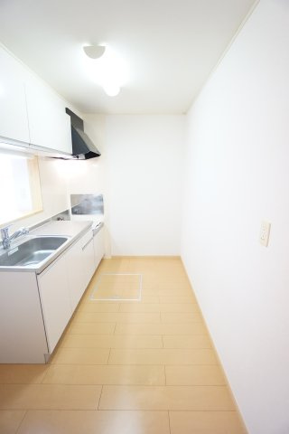 【キッチン】 | エアリーI | ※同物件・同タイプの写真です。