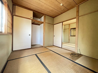 【和室】 | 川西市錦松台中古戸建 | ２階和室　リフォームでフローリングに変えるのもあり！ですね