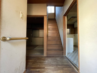 【エントランス】 | 川西市錦松台中古戸建