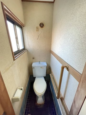 【トイレ】 | 川西市錦松台中古戸建