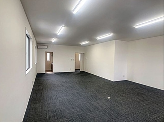 東光２丁目倉庫事務所の内装