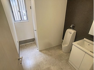 東光２丁目倉庫事務所のトイレ