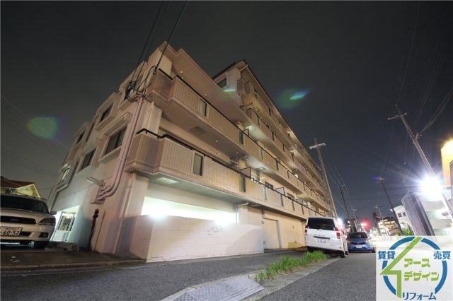 カームハイツⅢ番館の外観|物件の外観です