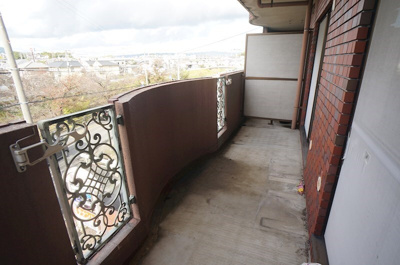 【バルコニー】 | サンプラザ築山