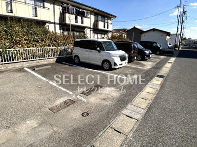 【駐車場】 | ハートホーム５１２