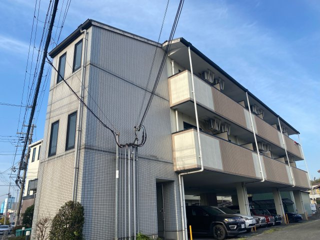ベルメゾン一須賀Ⅱ号館の外観