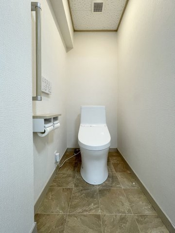 スターハイツ住吉川のトイレ|シンプルで使いやすいトイレです