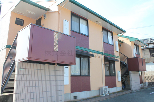 宗像市土穴３丁目のアパート