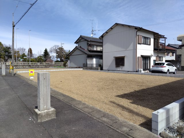 ６４３６９　岐阜市柳津町北塚分譲地の外観