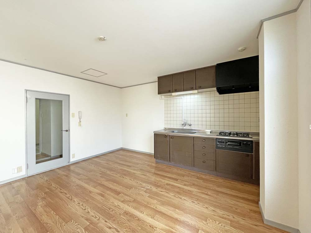 ラピーヌ甲東の居間・リビング