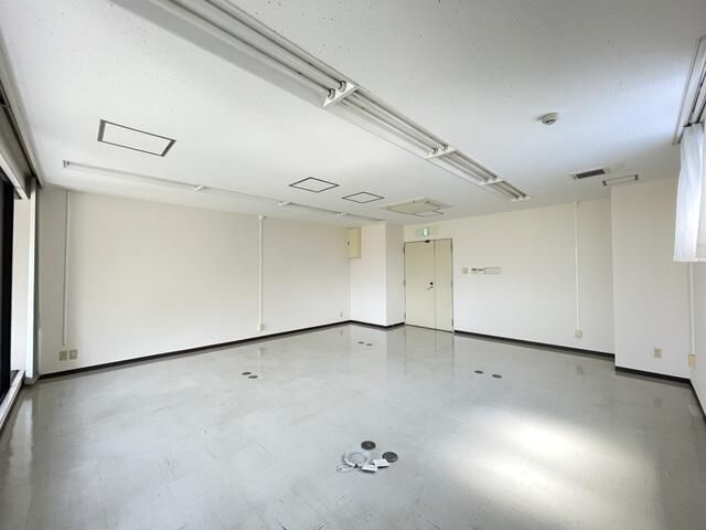 中町武井ビルの寝室