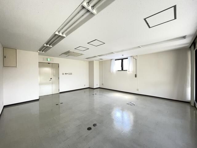 中町武井ビルの寝室