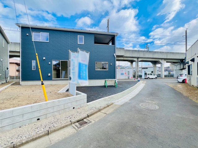 桐生市仲町の前面道路含む現地写真|車の通りも少なく駐車も楽々♪