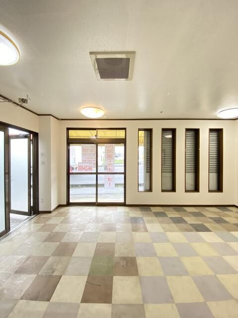 シティ厚木ビルの寝室