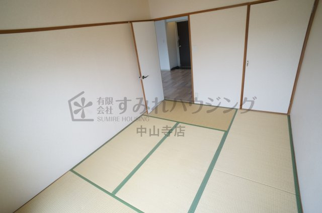 モダンアパートメント神戸宝塚Ⅱの和室