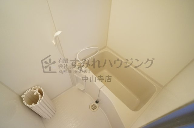 モダンアパートメント神戸宝塚Ⅱの浴室