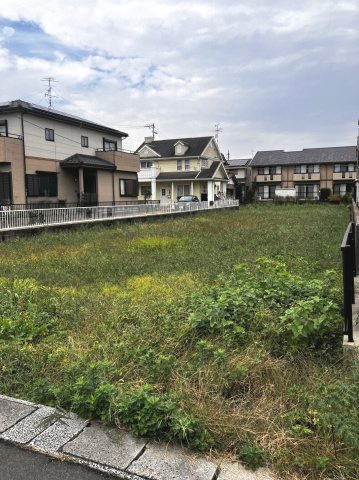 ６４３０３　羽島郡笠松町長池土地の外観