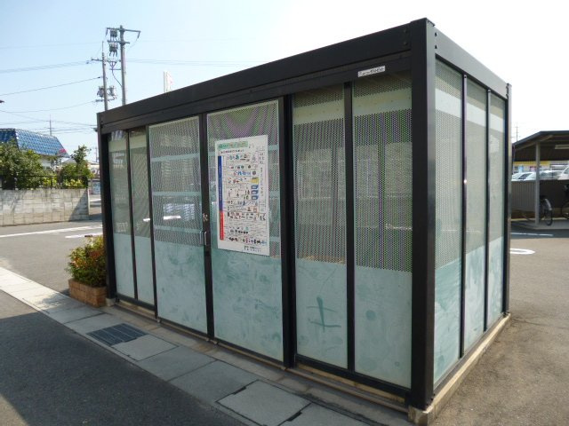 ボヌールＡのその他共用部分|敷地内専用ゴミステーション