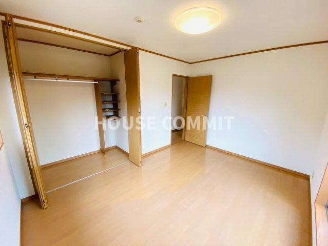 富里市七栄中古戸建の洋室