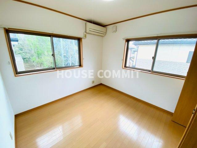 富里市七栄中古戸建の洋室