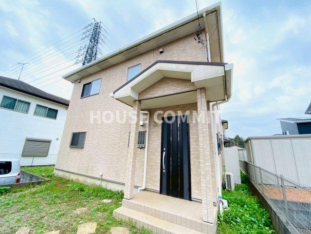 富里市七栄中古戸建の玄関