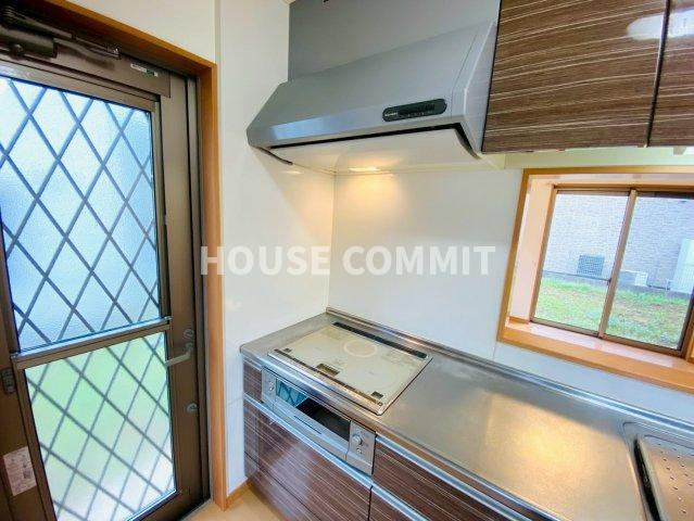 富里市七栄中古戸建のキッチン